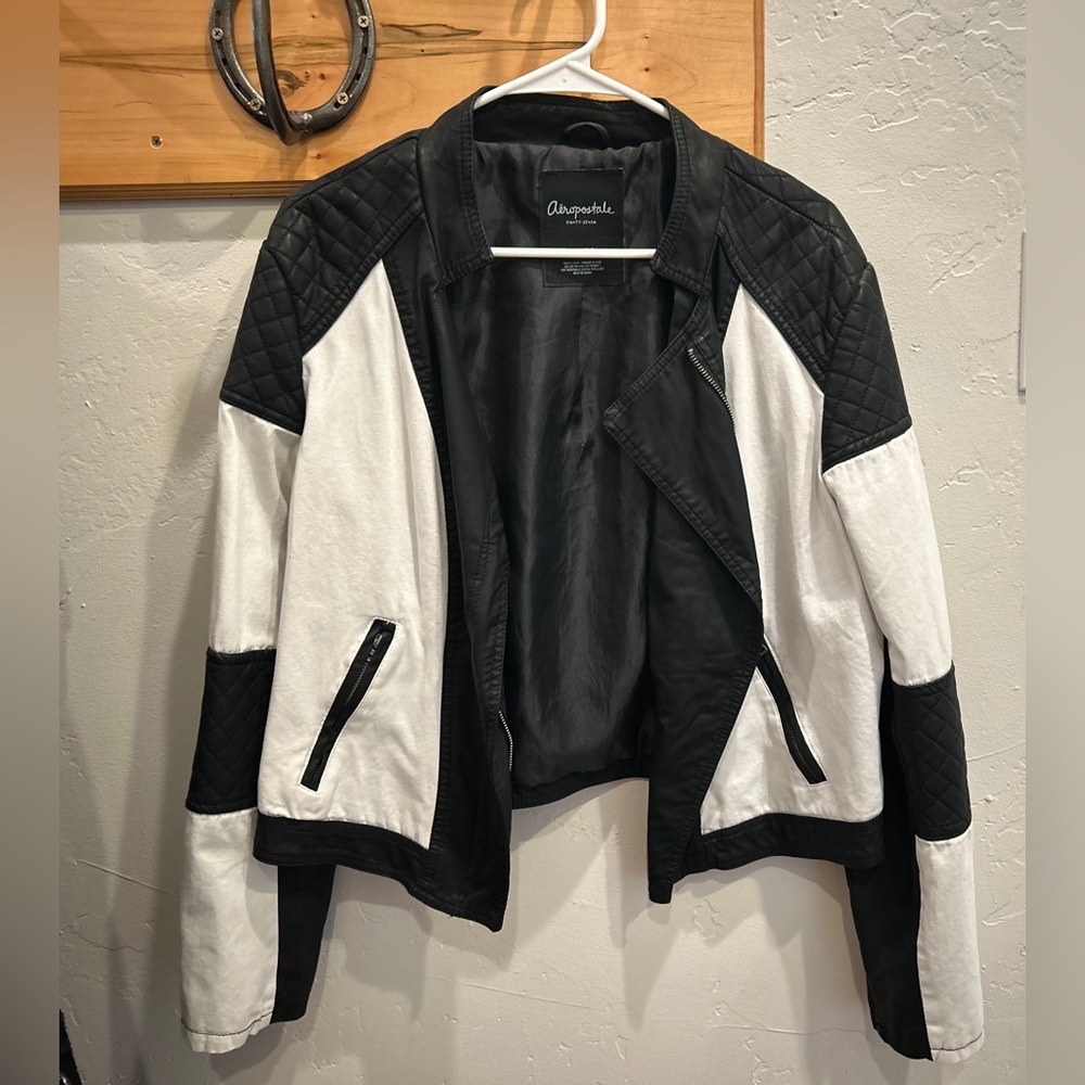Aeropostale Eighty-Seven Black and White Women’s Faux Leather Jacket